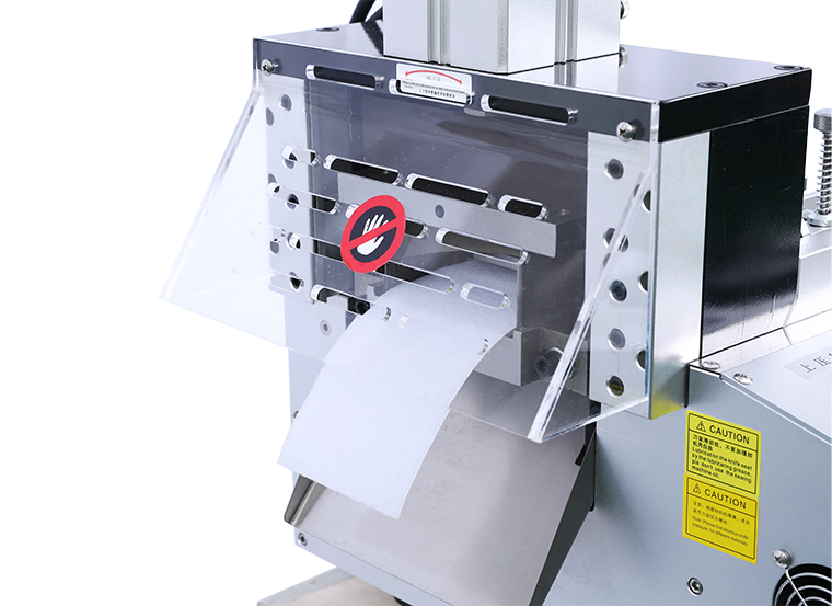 เครื่องตัดเทปแบบใช้คอมพิวเตอร์ (มุมมน) JM-130R